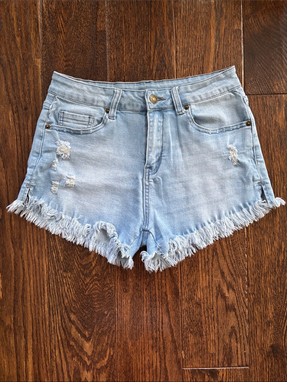 Light Blue Distressed Denim Shorts - Frayed Hem